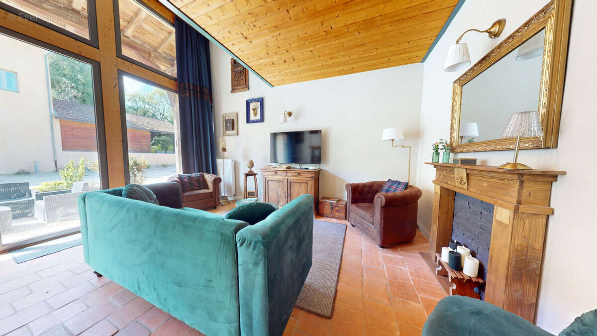 Appartement à PONT-D'AIN