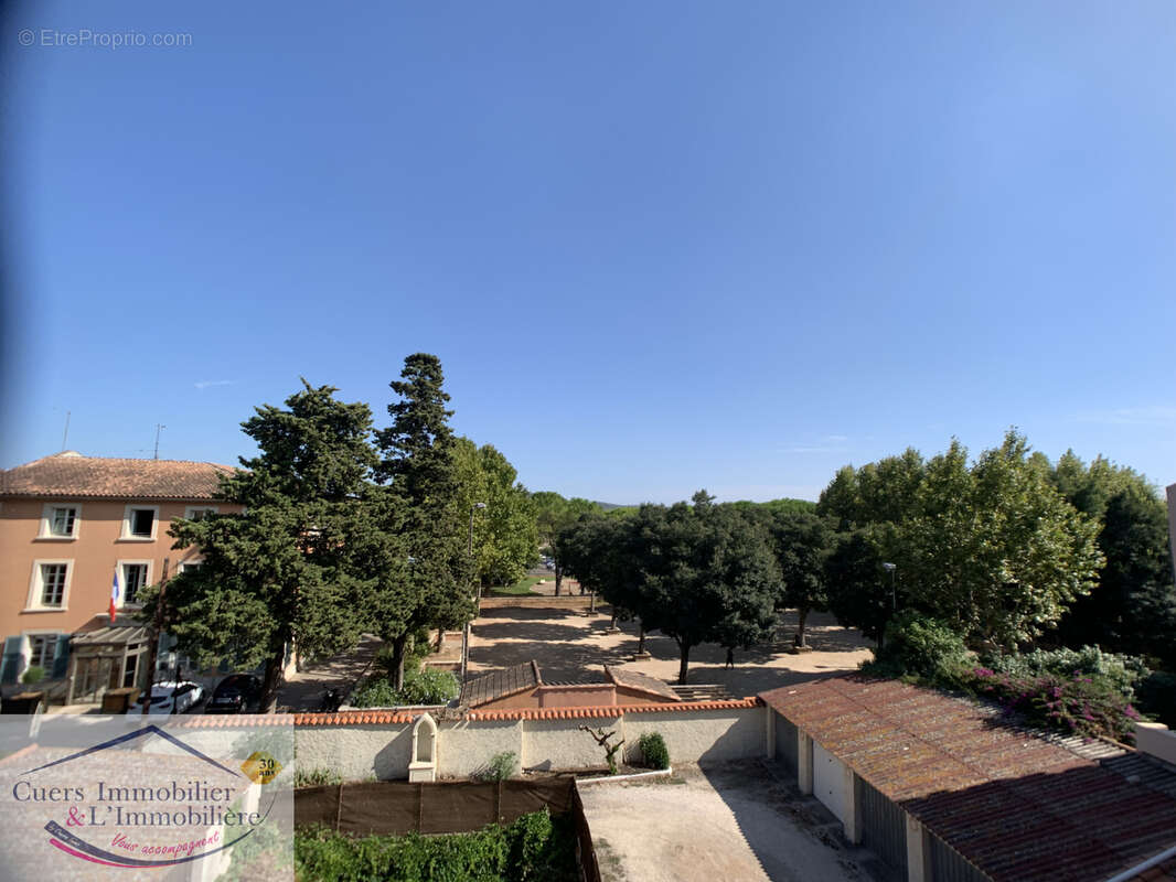 Appartement à CUERS