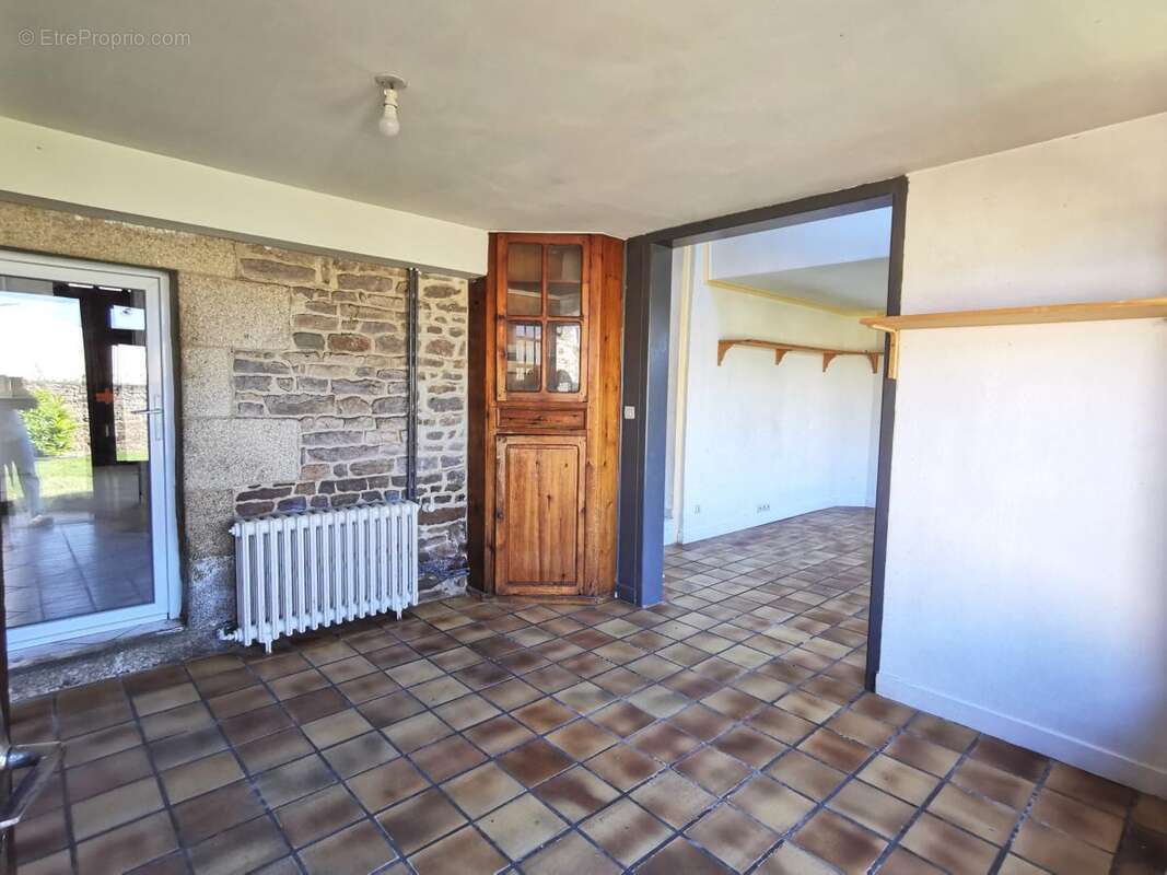 Maison à PLOUEZEC