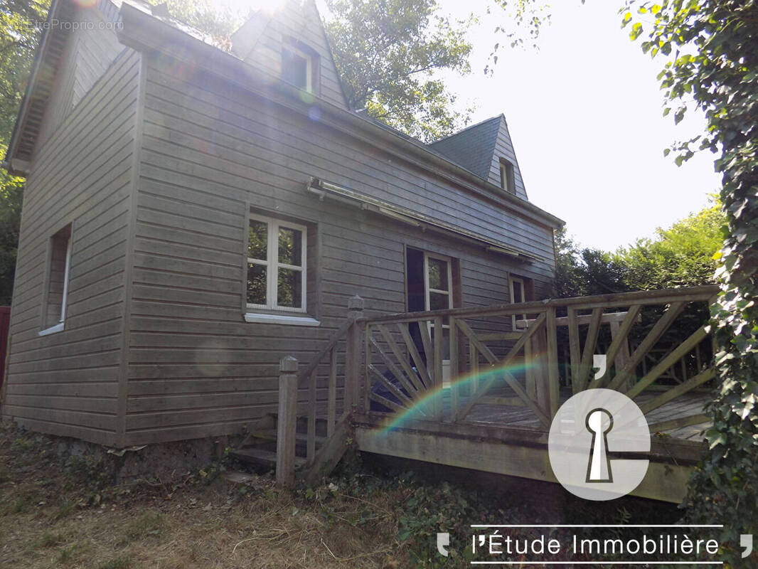 Terrain à VILLIERS-CHARLEMAGNE