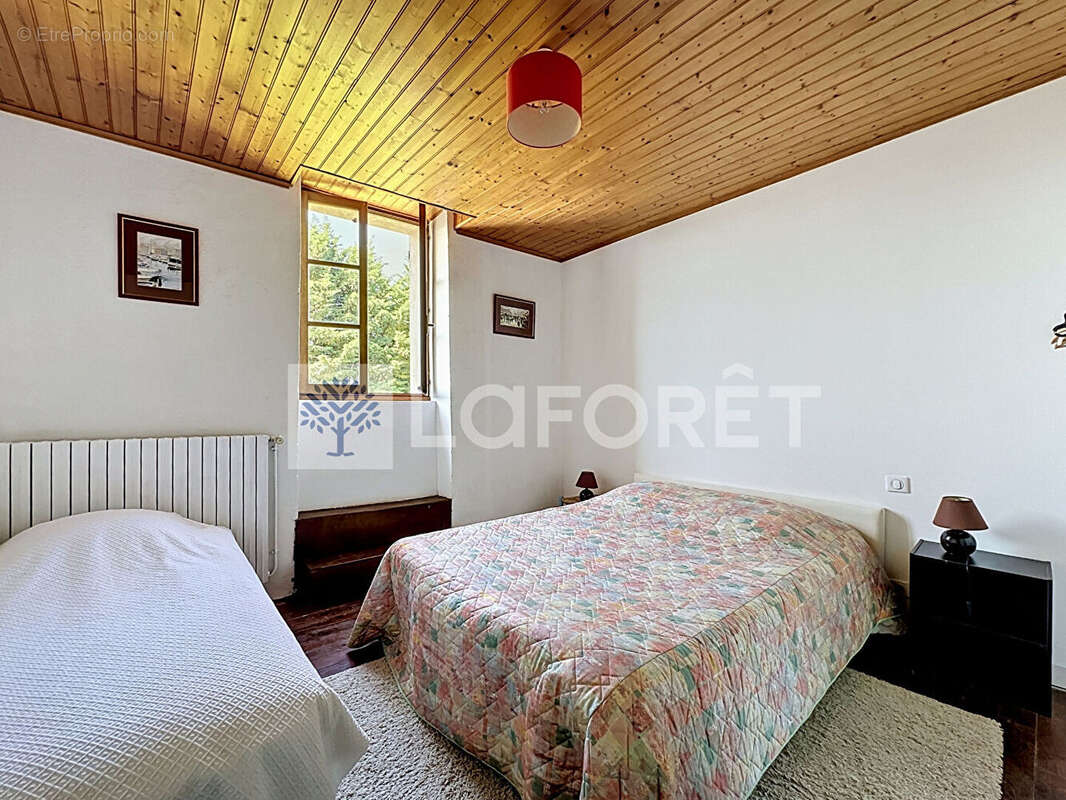 Maison en pierre avec piscine - photo 11
