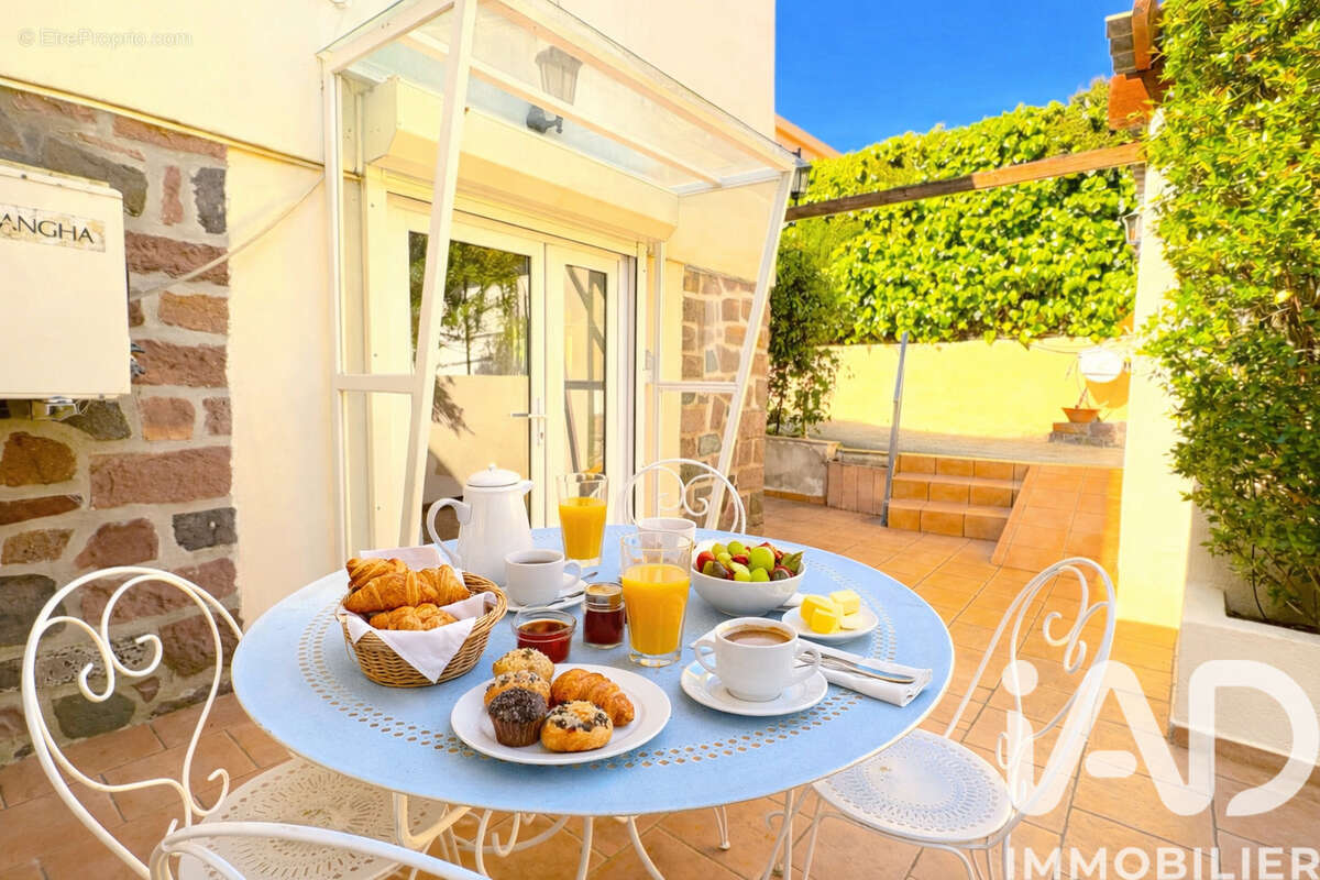 Photo 2 - Maison à SAINT-RAPHAEL