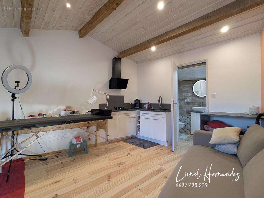 Maison à SAINT-PRIVAT-DES-VIEUX