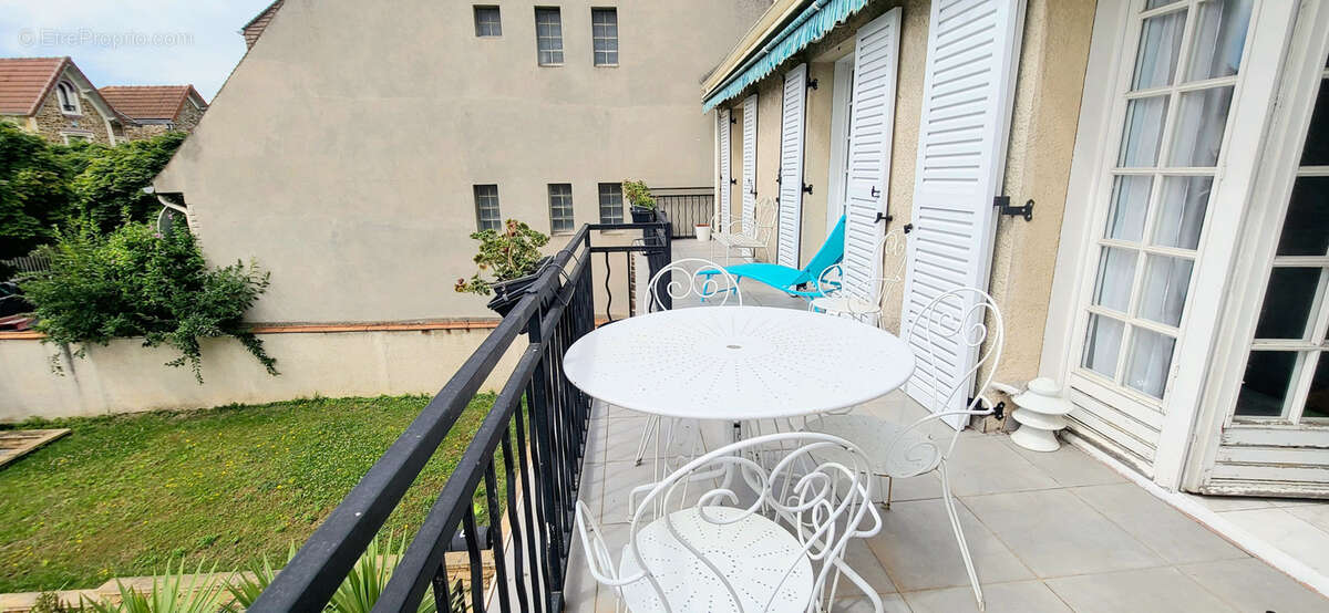 Maison à CHOISY-LE-ROI