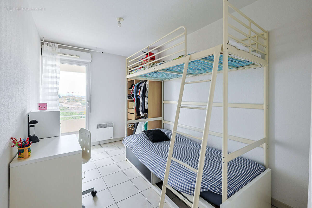 Appartement à MARSEILLE-14E