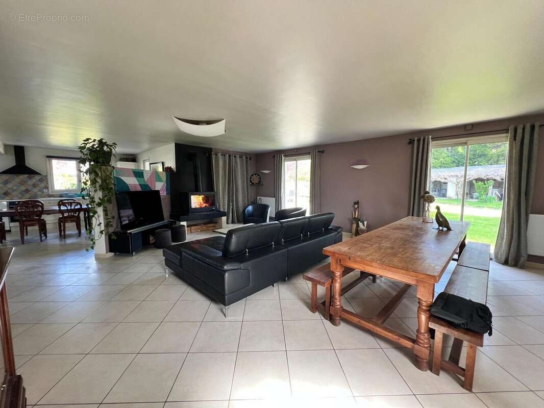 Photo 3 - Maison à VILLERS-COTTERETS