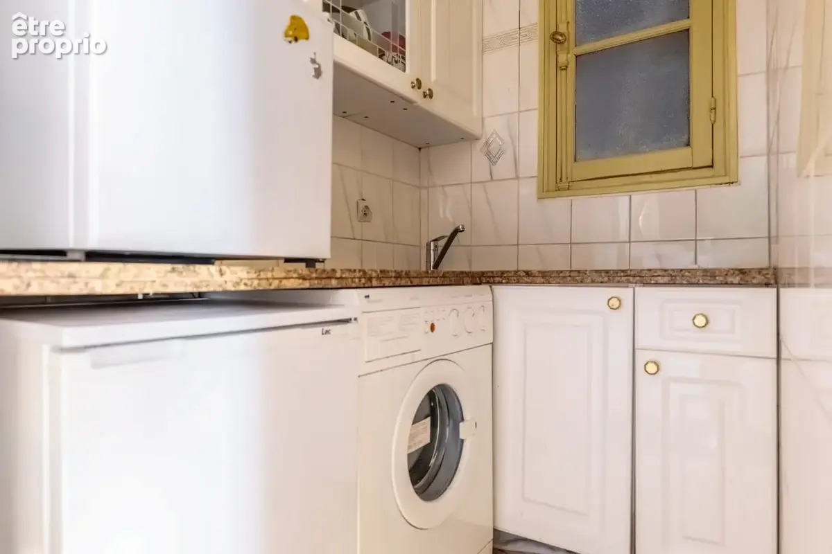 Appartement 32 m² à Paris-8e  - photo 8