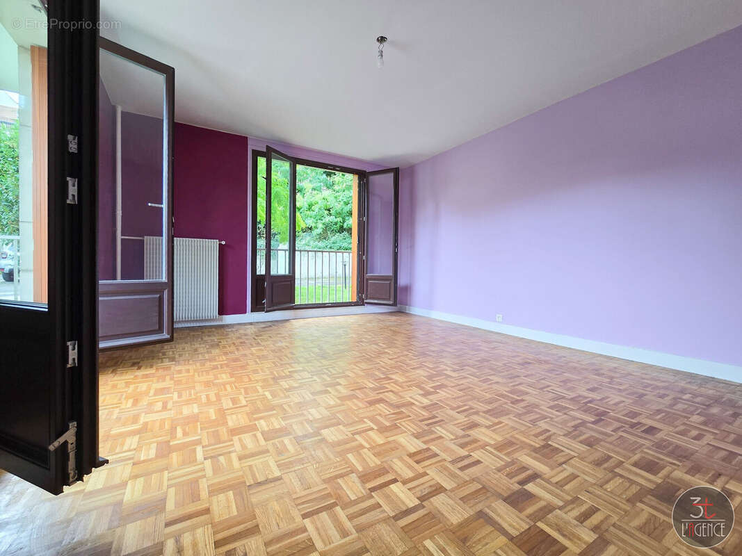 Appartement à FONTENAY-SOUS-BOIS