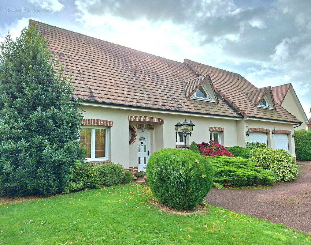 Maison à SAINT-NICOLAS-D'ALIERMONT