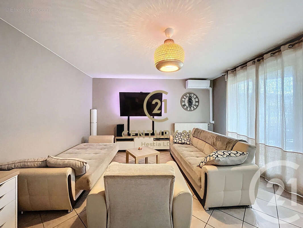 Appartement à VENISSIEUX