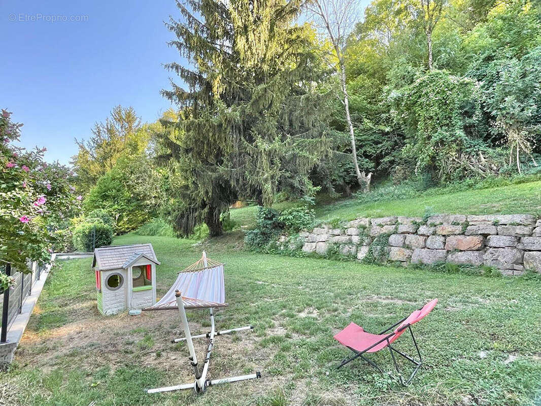 Maison Maubec 5 pièce(s) 105 m2 - photo 2