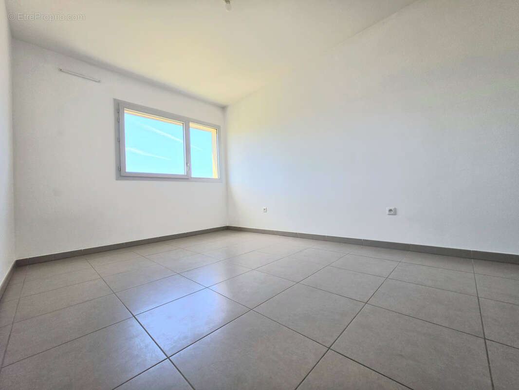 Appartement à MARSEILLE-10E