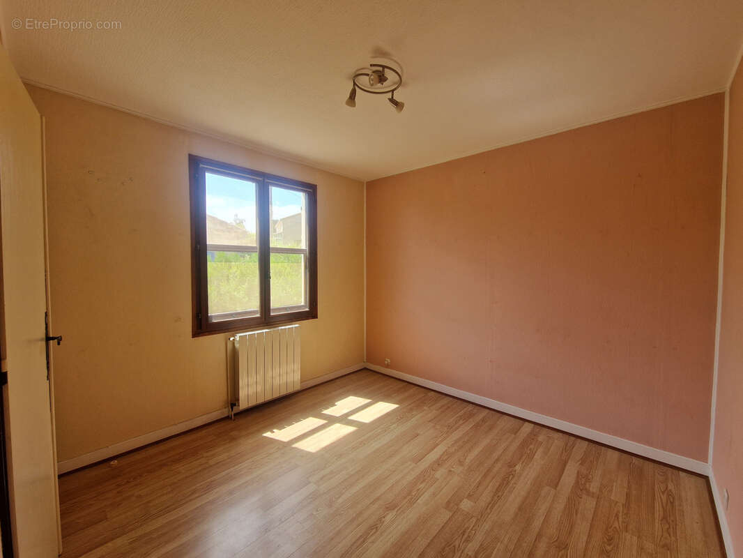 Villa hors lotissement, au calme. - photo 23