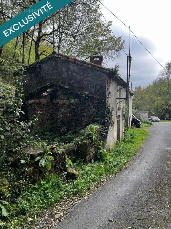 Photo 6 - Maison à SAINT-HILAIRE-LE-VOUHIS