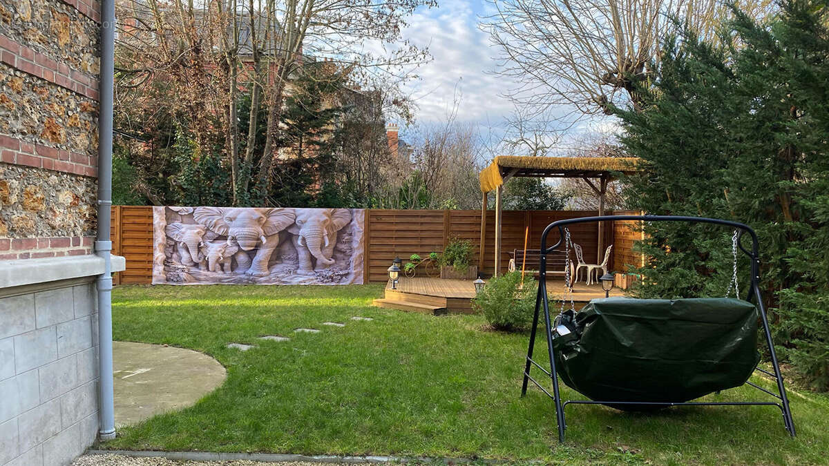 Maison à MAISONS-LAFFITTE