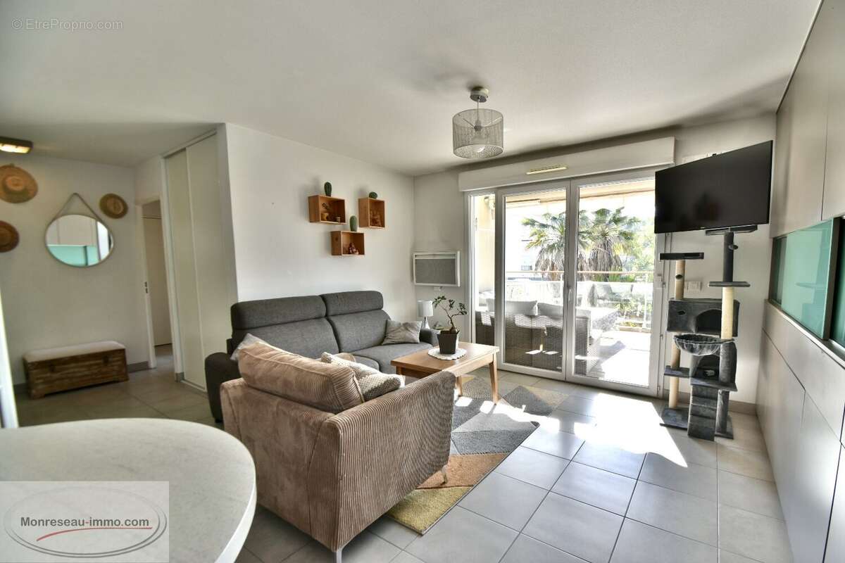 Appartement à LE CANNET