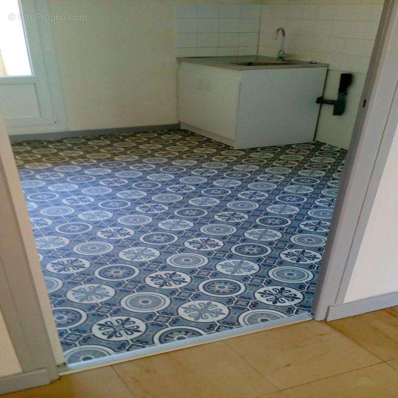 Appartement à DECINES-CHARPIEU