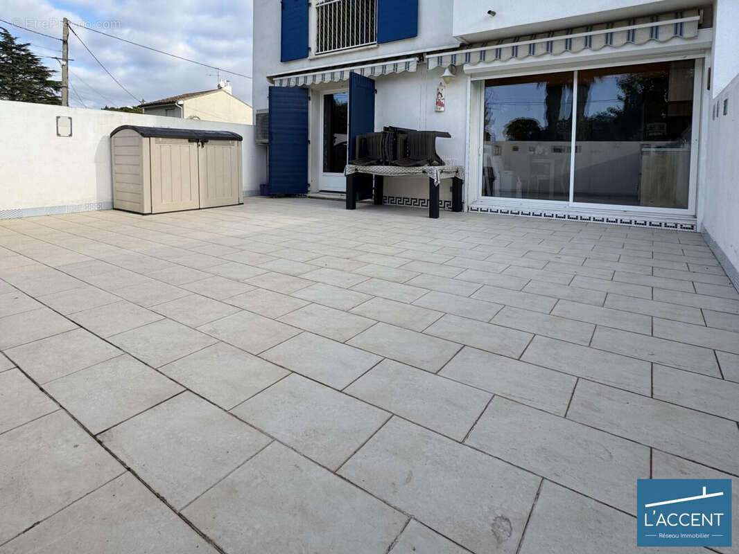 Appartement à LUNEL