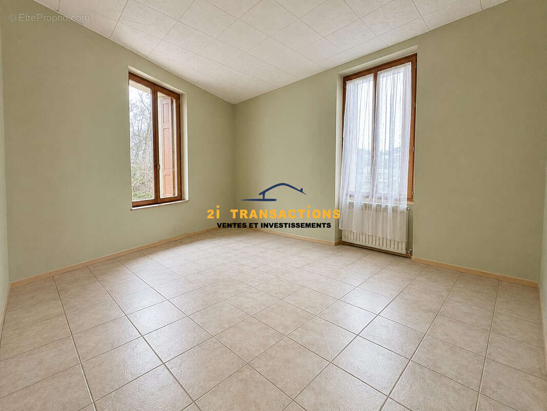Appartement à L'HORME