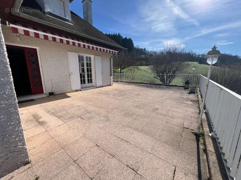 Maison à CHAUFFAILLES