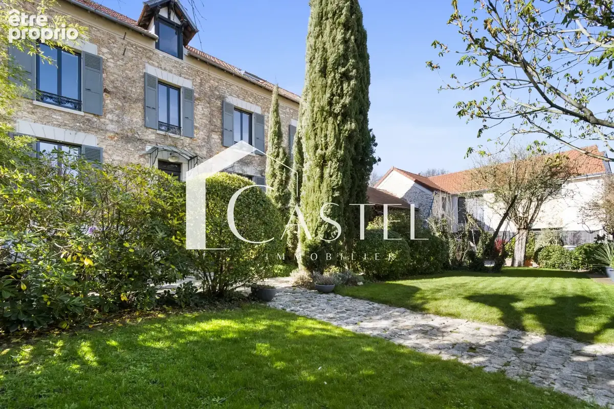 Photo Maison à Orgeval au prix de 1 049 000€