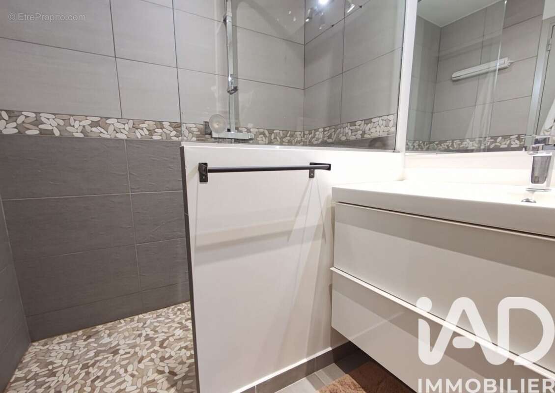 Photo 3 - Appartement à SAINT-RAPHAEL