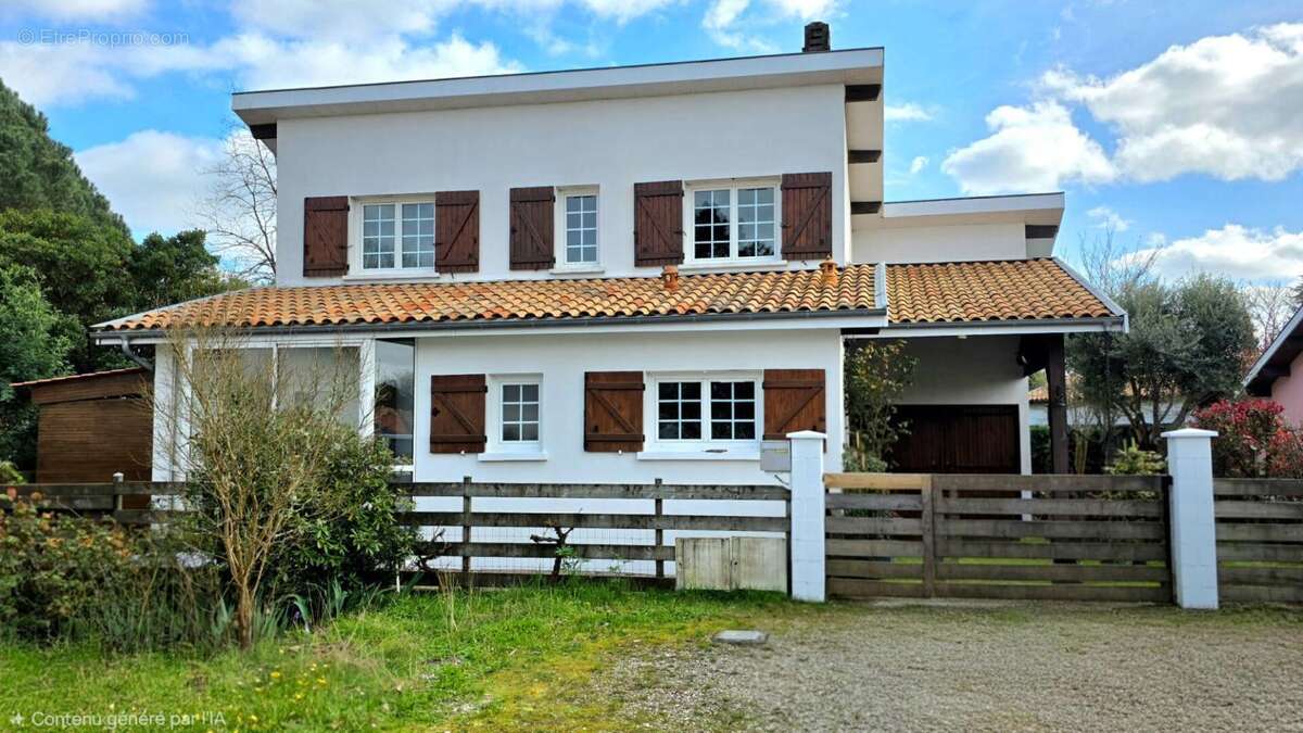 Maison à LE PIAN-MEDOC