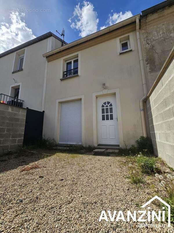 Maison à VILLIERS-SUR-MORIN