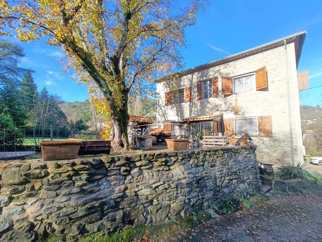 Maison à SAINT-AMBROIX