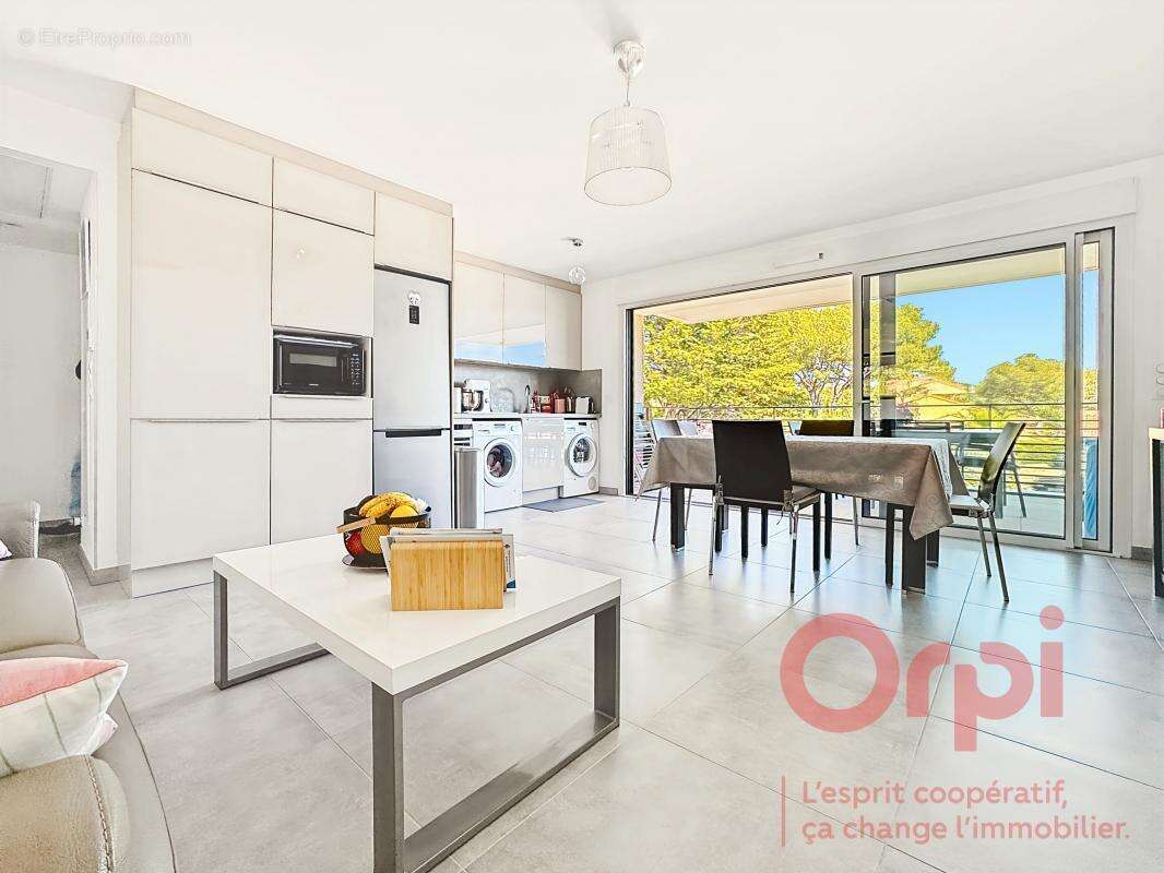 Appartement à SAINT-RAPHAEL