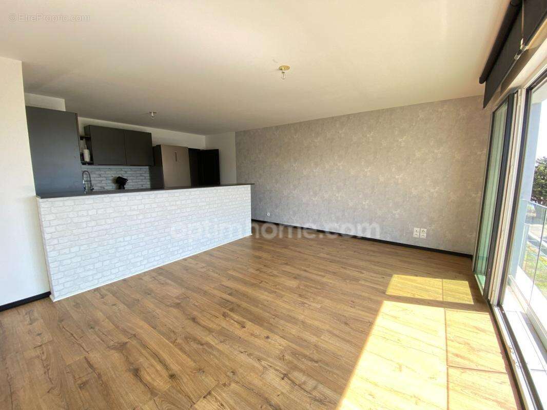 Appartement coup de coeur au Péristyle ! - photo 5