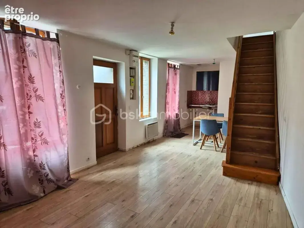 Maison 51m² Centre-ville de Oisemont – 45 000 € FAI, à fort potentiel de valorisation et rendement - photo 3