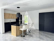 Maison à NEUFCHATEAU