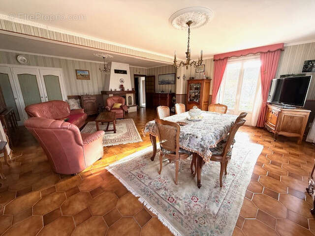 Maison à CHALAIS