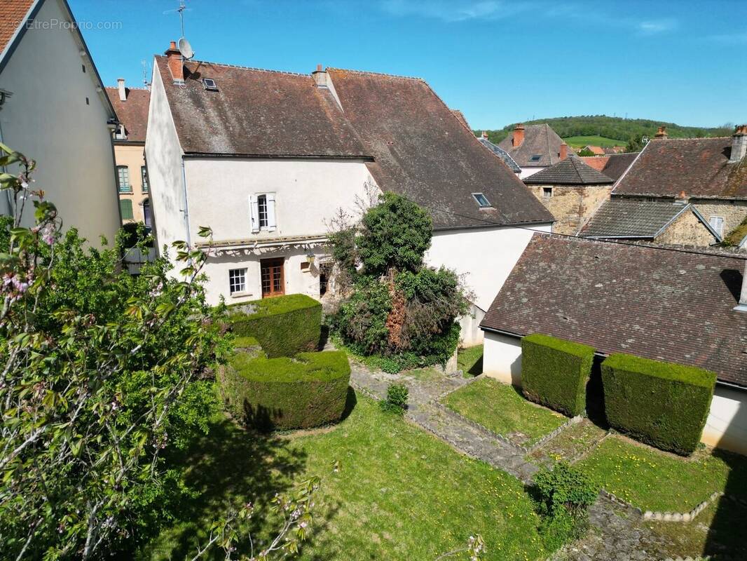 Maison à VITTEAUX