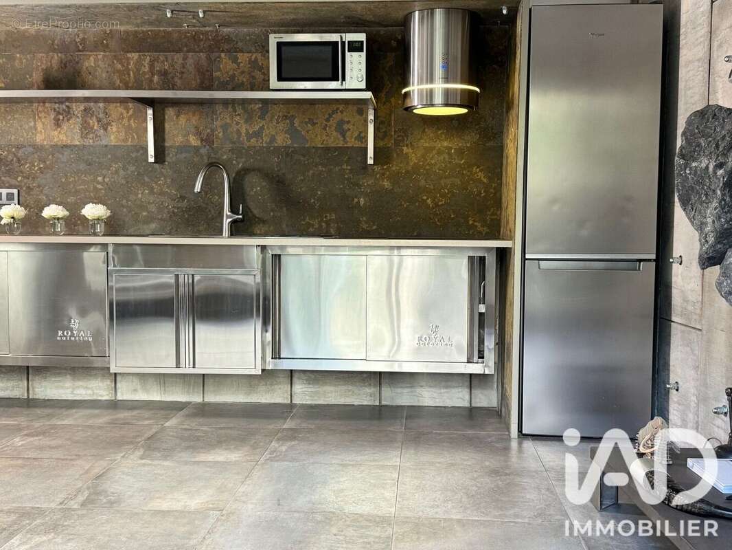 Appartement 75 m² à Paris-19e  - photo 9