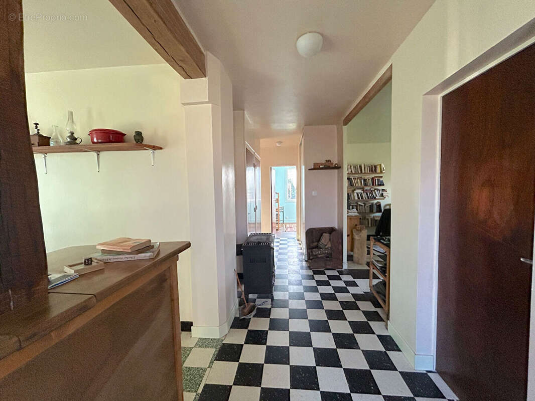 Maison à CORME-ECLUSE