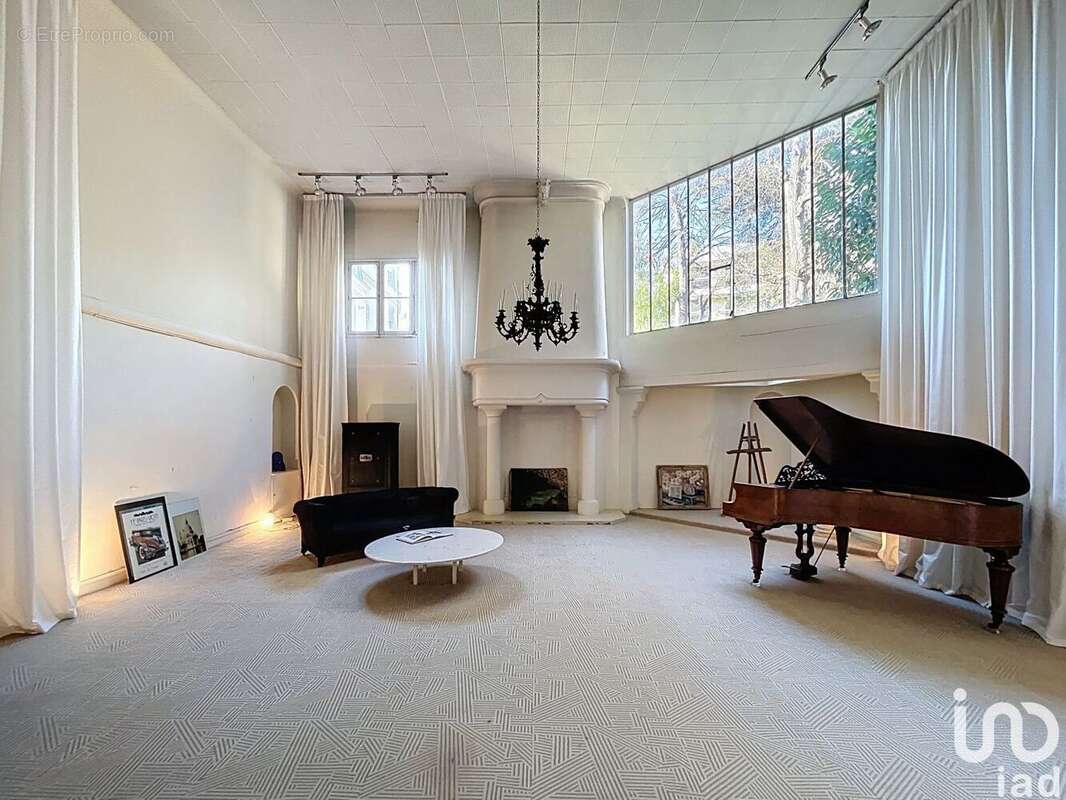 Photo 5 - Commerce à NEUILLY-SUR-SEINE