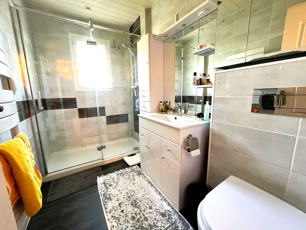 Maison à MESCHERS-SUR-GIRONDE