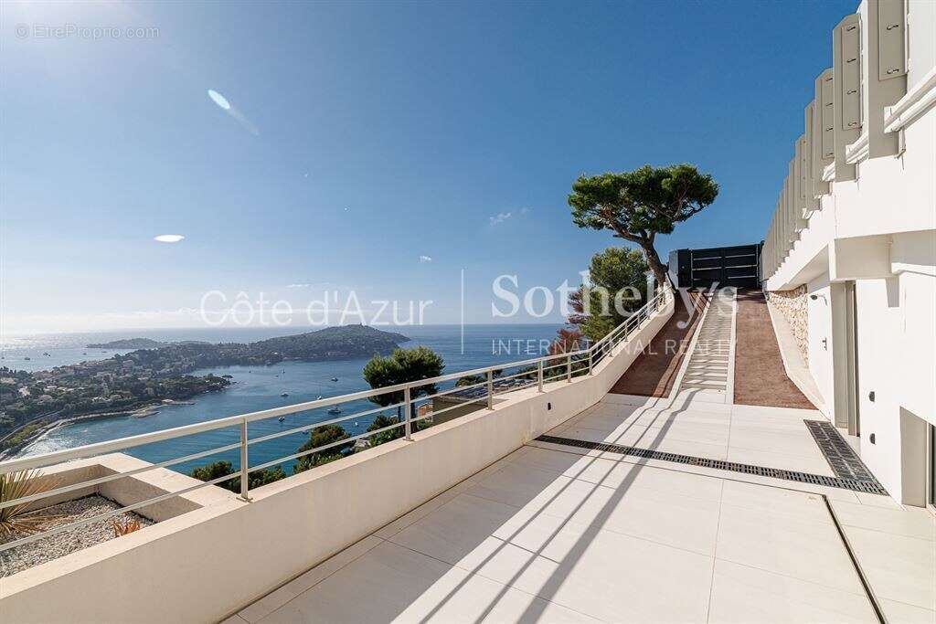 Maison à VILLEFRANCHE-SUR-MER