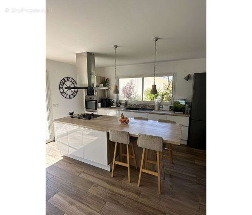 Maison 130 m² à Grayan-Et-L'hopital  - photo 4