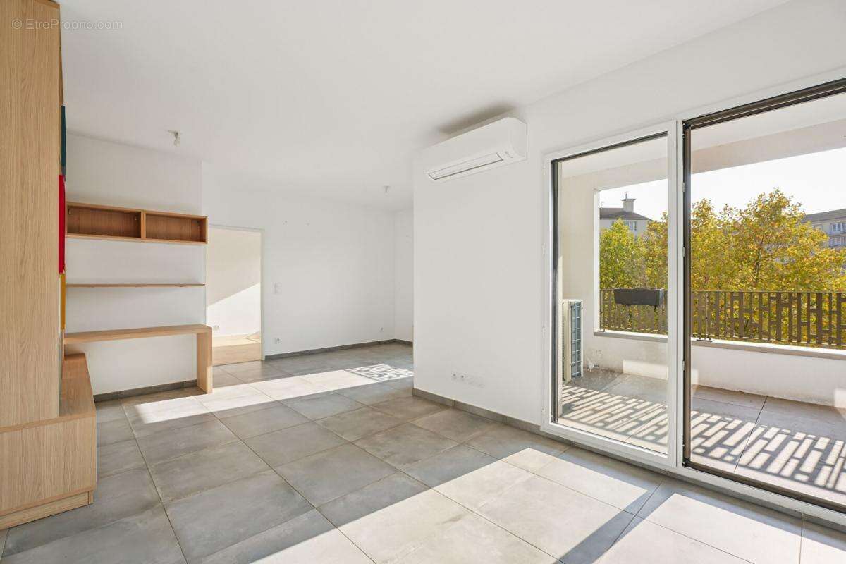 Appartement à LYON-7E