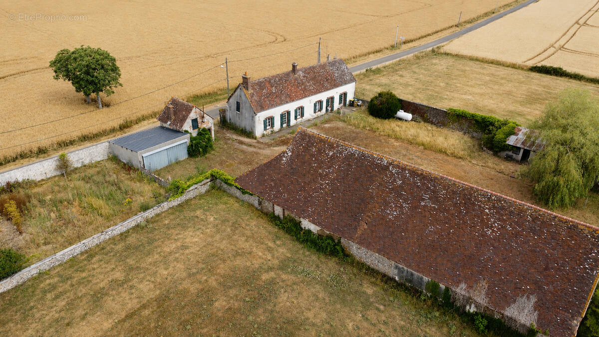 Maison à MAILLEBOIS