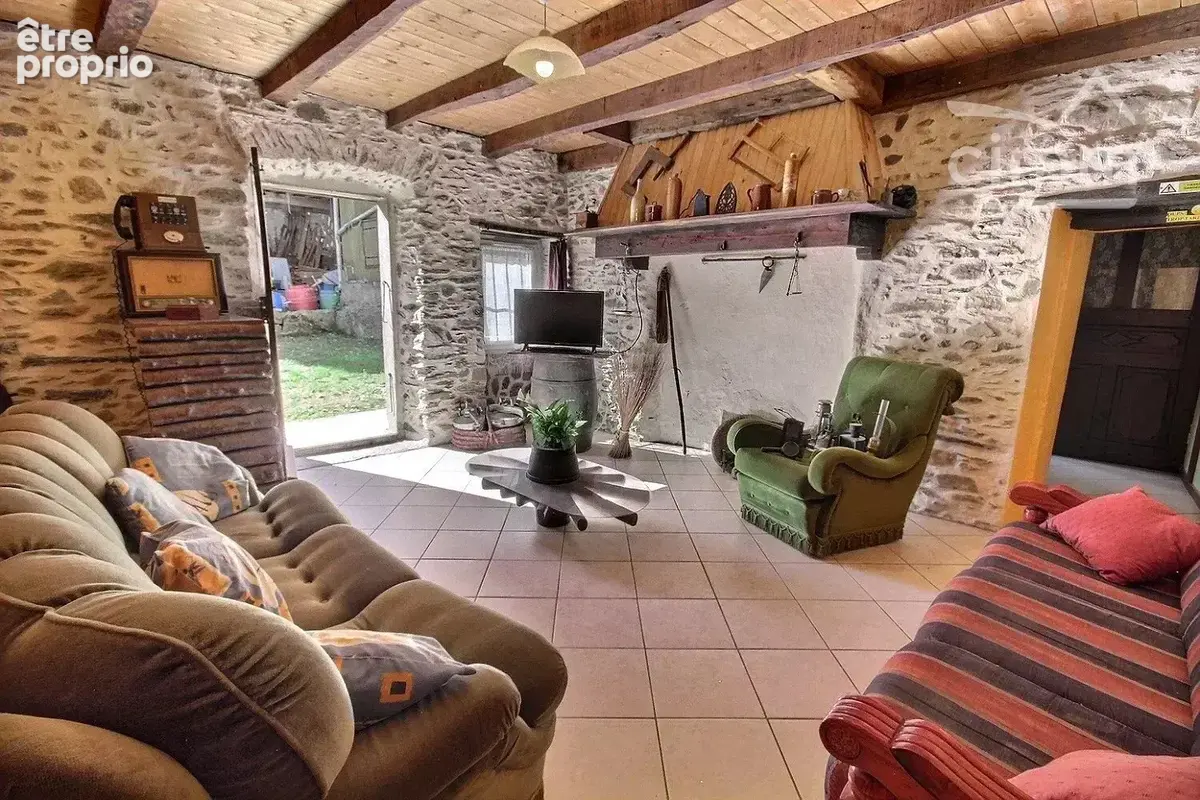 Maison à LA ROCHETTE