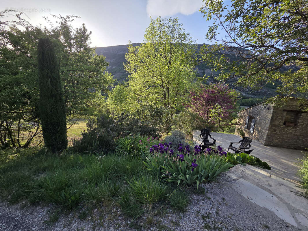 Maison à SAHUNE
