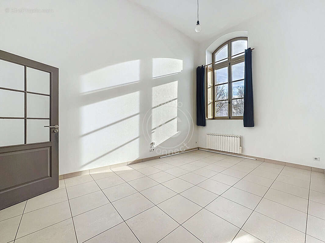 Appartement à SAINTE-FOY-LES-LYON