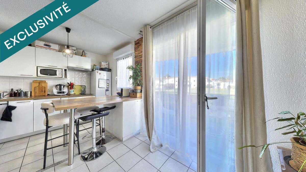 Photo 8 - Appartement à FARGUES-SAINT-HILAIRE