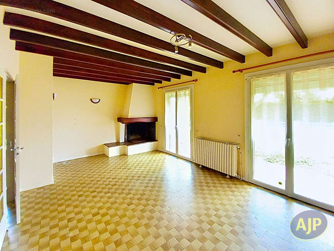 Maison à GAILLAN-EN-MEDOC
