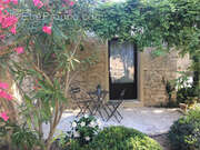 Maison à L'ISLE-SUR-LA-SORGUE