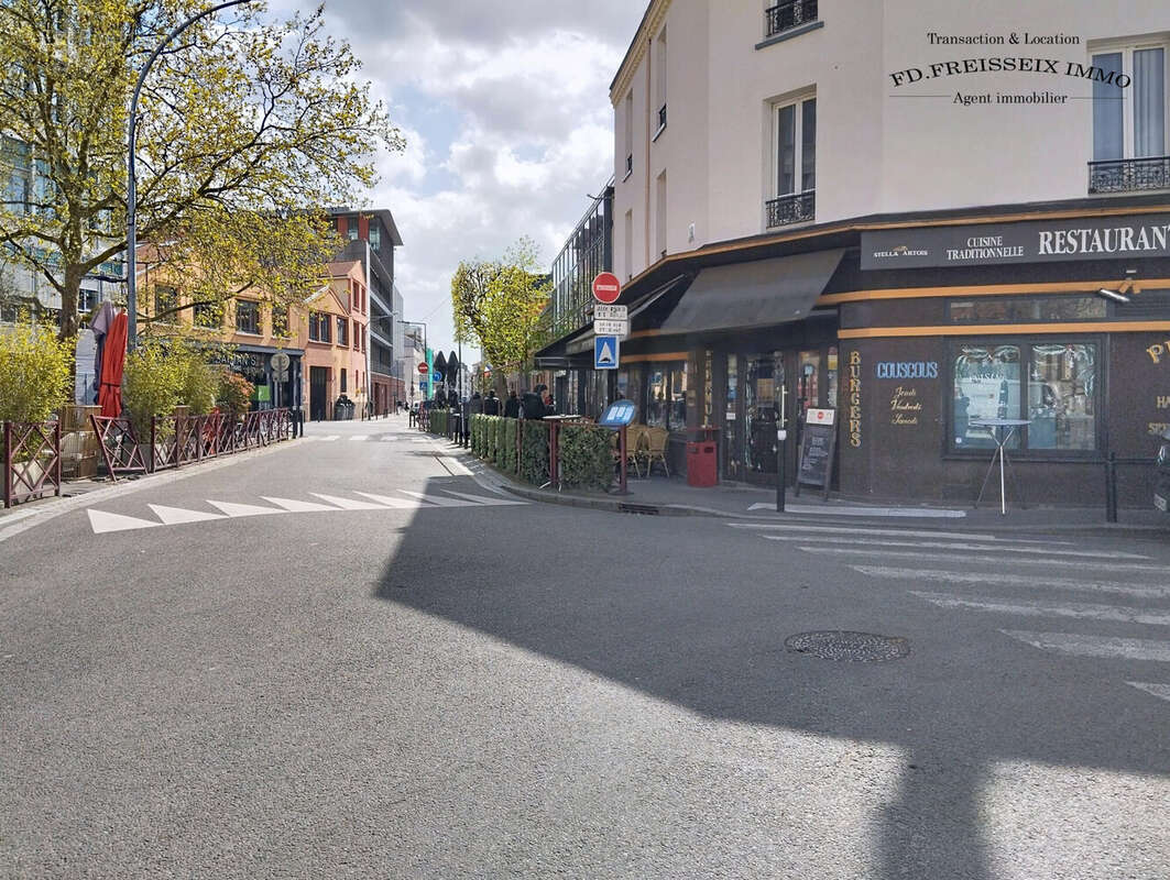 Environnement - Commerce à MONTREUIL